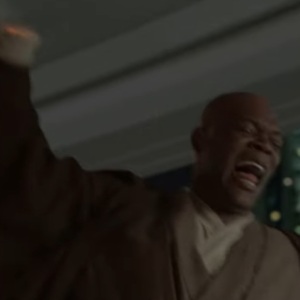 Mace Windu loses hand Star Wars Episode III Revenge of the Sith Samuel L Jackson 